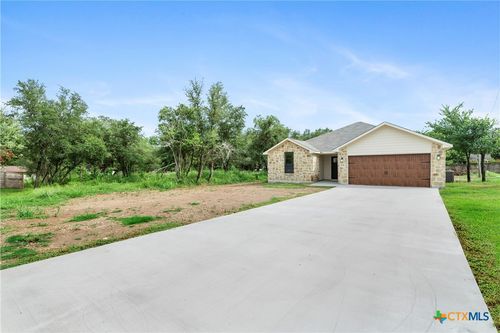 230 Plum St, Luling, TX, 78648-2066 | Card Image