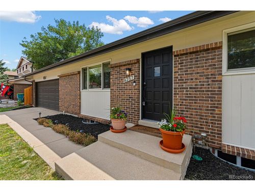 8257 Yarrow Ct, Arvada, CO, 80005-2529 | Card Image