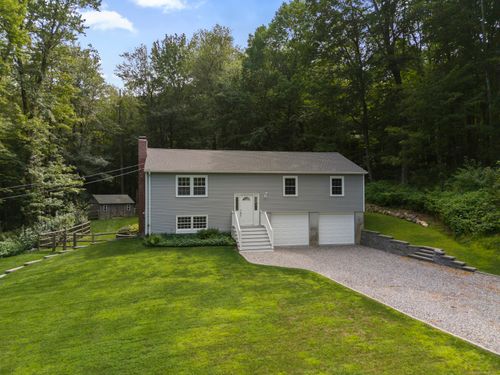23 Farnsworth Dr, New Hartford, CT, 06057-4115 | Card Image