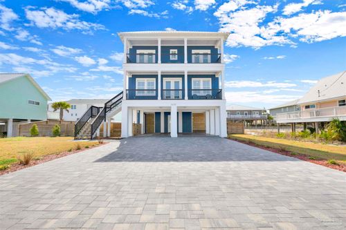 8169 White Sands Blvd, Navarre, FL, 32566-7130 | Card Image