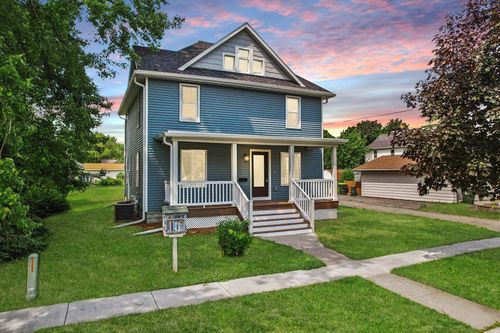 209 Van Buren St, SAUK CITY, WI, 53583-1442 | Card Image
