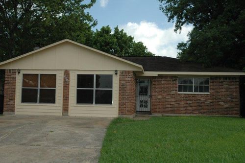 3619 Kilkenny Dr, Houston, TX, 77047-2705 | Card Image