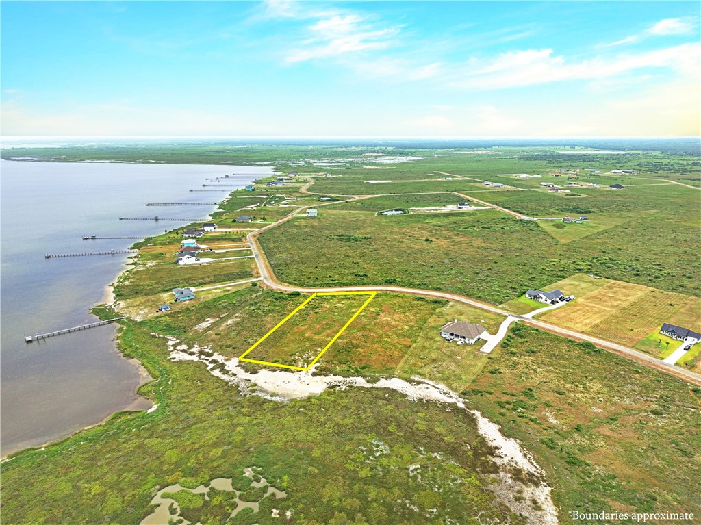 Land in Rockport