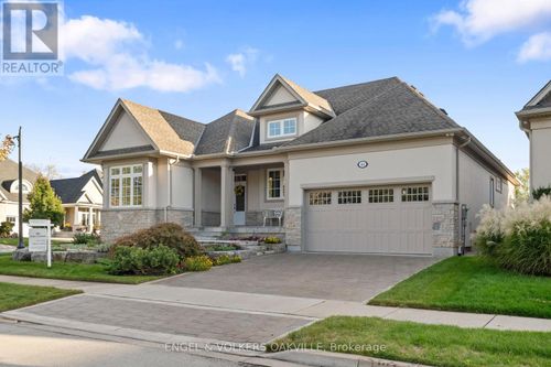 44 Stoneridge Cres, St. Davids, ON, L0S1J1 | Card Image