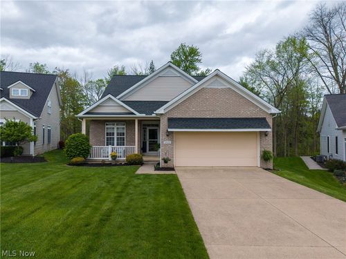 10500 W Ravine View Ct, North Royalton, OH, 44133-6075 | Card Image