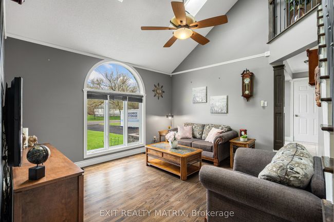 1920 Landry St, House other with 3 bedrooms, 3 bathrooms and 9 parking in Clarence Creek ON | Image 21