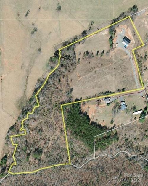 166 Dartmont Rd, Union Mills, NC, 28167-8883 | Card Image