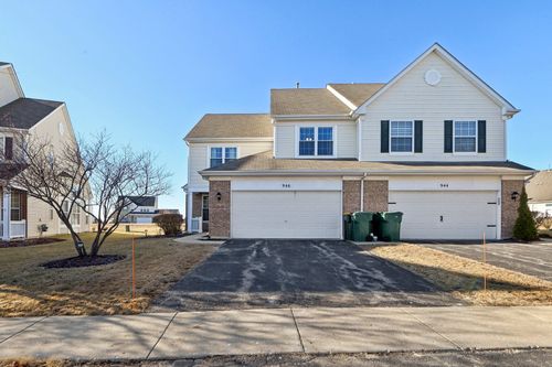 946 Bluebell Circle, Joliet, IL, 60431 | Card Image