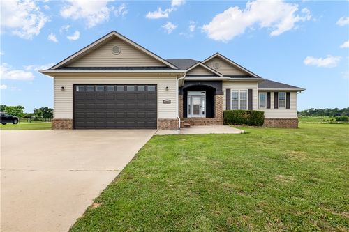 13449 Loyle Ln, Gravette, AR, 72736-8644 | Card Image