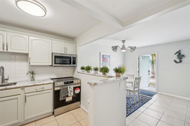 UNIT-5 - 117 7 Th St N, Condo with 1 bedrooms, 1 bathrooms and null parking in BRADENTON BEACH FL | Image 20