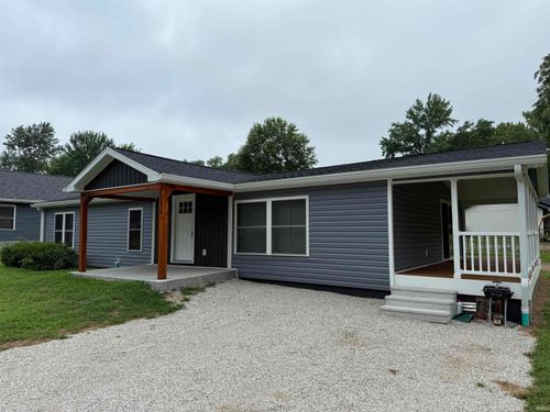 1030 E Glezen St, Petersburg, IN, 47567-1006 | Card Image