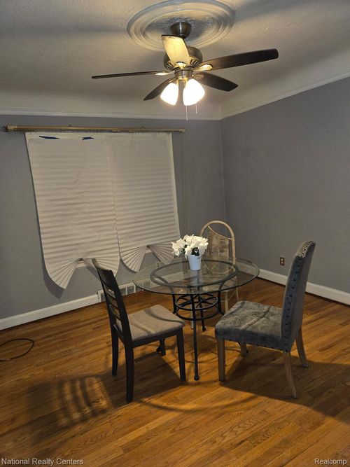 15774 Manor St, Detroit, MI, 48238-1673 | Card Image