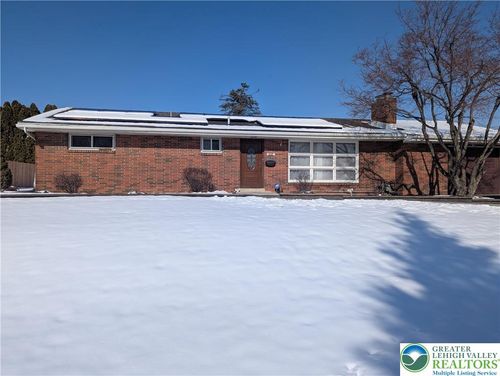 1515 W Woodlawn St, Allentown, PA, 18102-1050 | Card Image