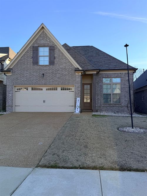 90 Chickasaw Trace Dr, Oakland, TN, 38060-1046 | Card Image