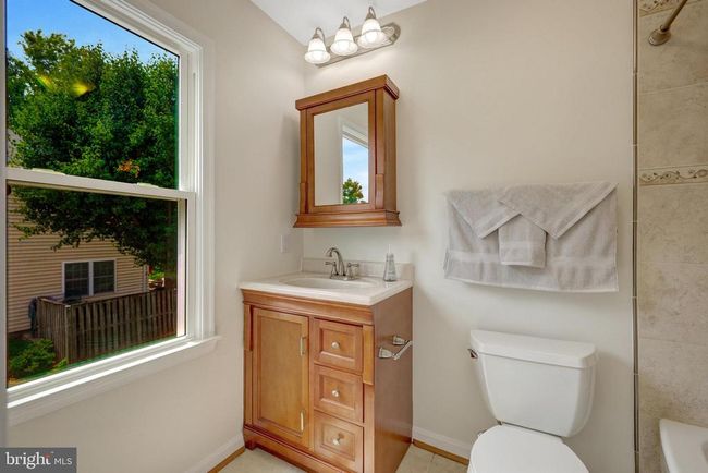 1606 Nathan Ln, House other with 3 bedrooms, 2 bathrooms and null parking in HERNDON VA | Image 10