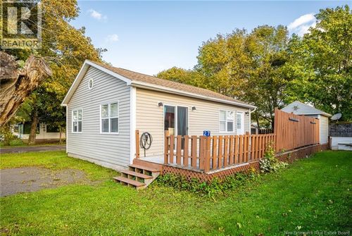 27 Brydges St, Pointe-Du-Chêne, NB, E4P3X7 | Card Image