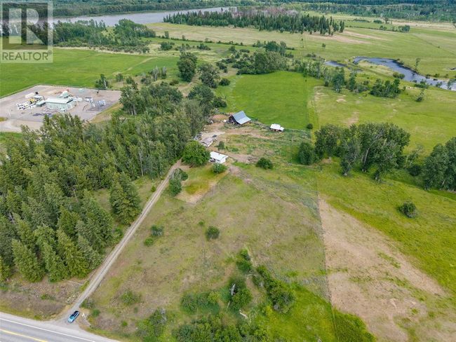 7398 Yellowhead Highway, House other with 3 bedrooms, 1 bathrooms and null parking in Darfield BC | Image 29