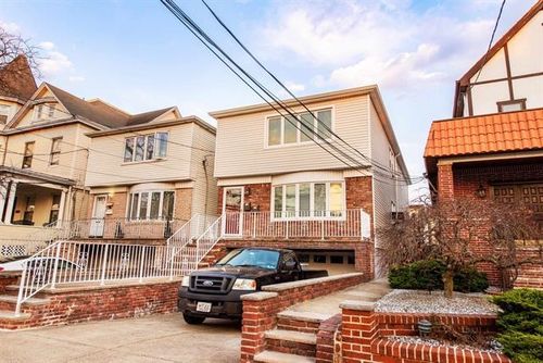 1a-230 Avenue A, Bayonne, NJ, 07002 | Card Image