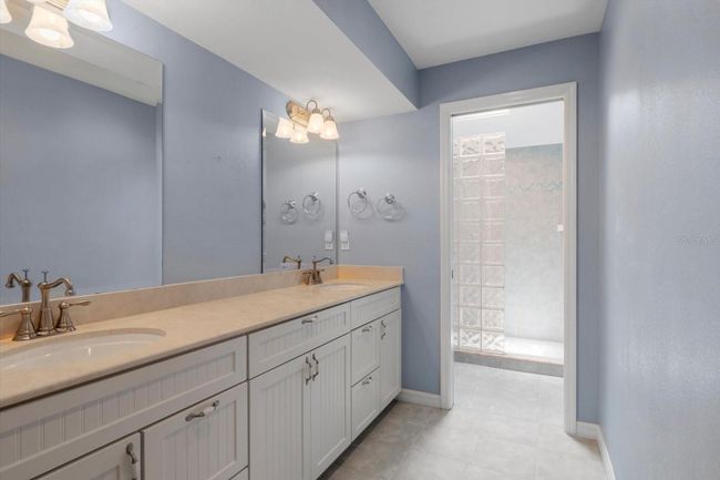 65 Tidy Island Blvd, Condo with 3 bedrooms, 3 bathrooms and null parking in BRADENTON FL | Image 16