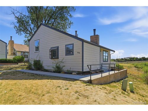1030 S Zeno Way, Aurora, CO, 80017-3410 | Card Image