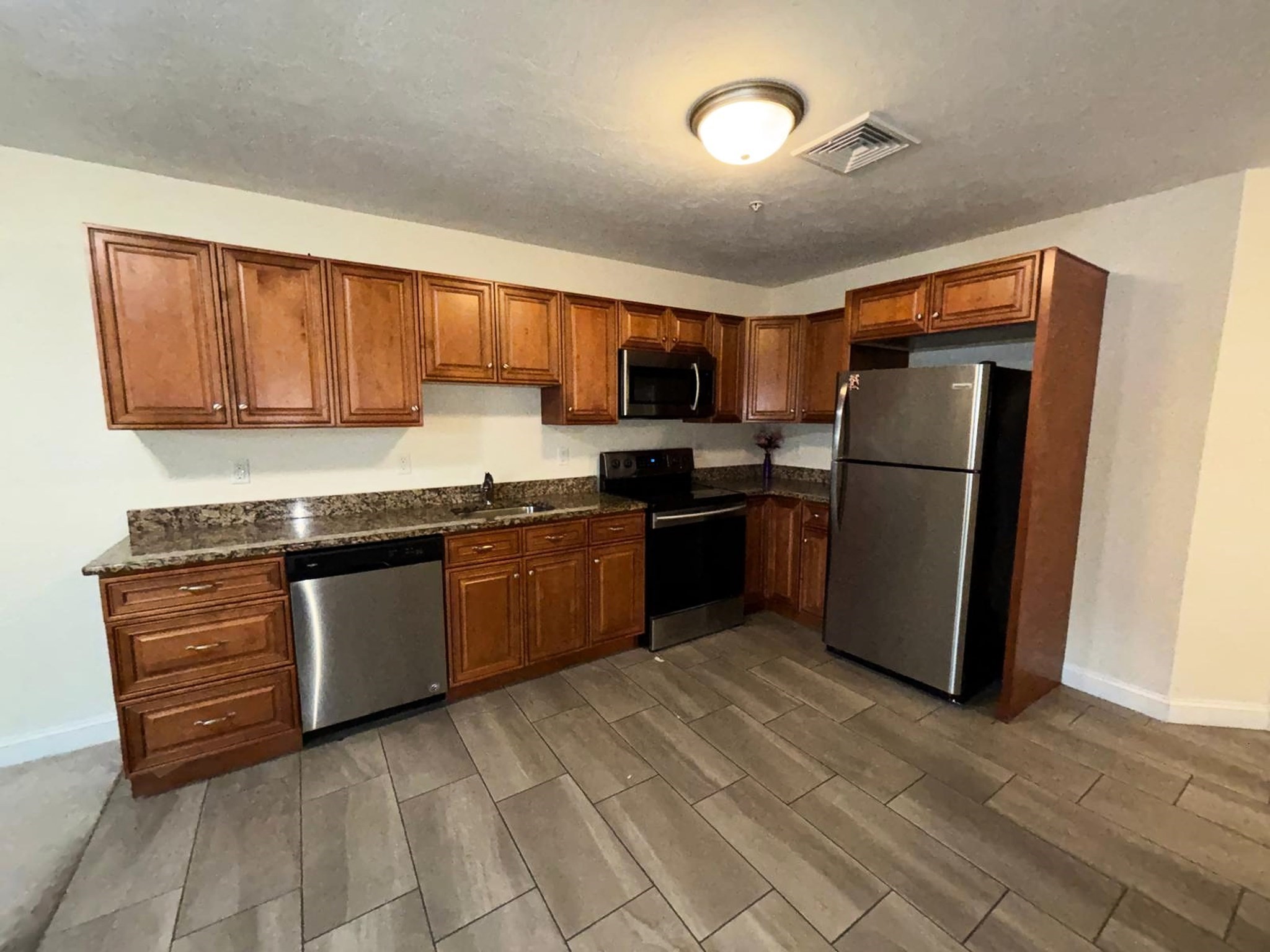Residential Lease in Methuen
