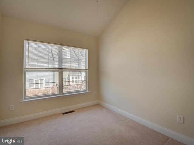 13510 Turquoise Ln, Townhouse with 4 bedrooms, 4 bathrooms and null parking in HERNDON VA | Image 40