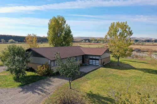 425 W Peach Rd, Ontario, OR, 97914-8017 | Card Image