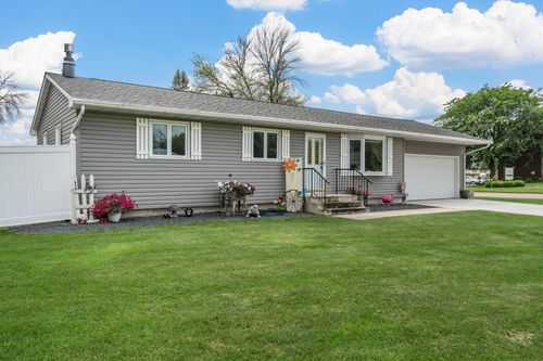 707 17th St Ne, Owatonna, MN, 55060-1515 | Card Image