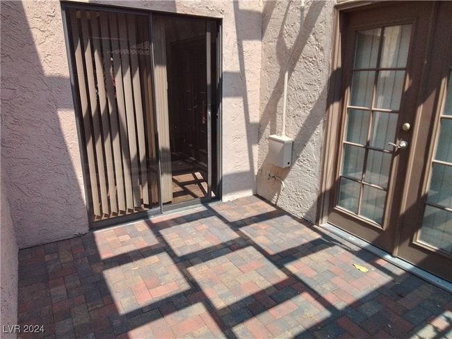1869 Arbol Verde Way, Townhouse with 4 bedrooms, 2 bathrooms and null parking in Las Vegas NV | Image 12