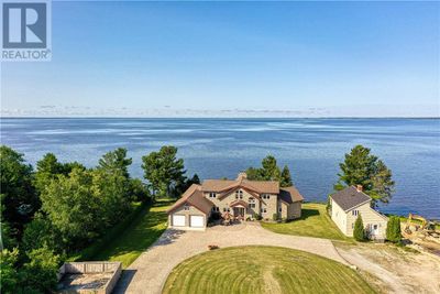 134 Promenade Du Lac, House other with 3 bedrooms, 4 bathrooms and null parking in Sturgeon Falls ON | Image 1