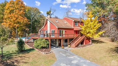 185 Beaver Lane, Home with 5 bedrooms, 3 bathrooms and null parking in Greenville NY | Image 1