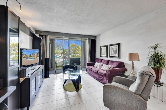 APT-107 - 2831 Somerset Dr, Condo with 1 bedrooms, 1 bathrooms and null parking in Lauderdale Lakes FL | Image 8