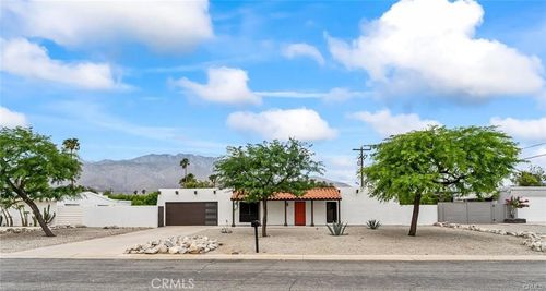 2325 N Magnolia Rd, Palm Springs, CA, 92262-3653 | Card Image