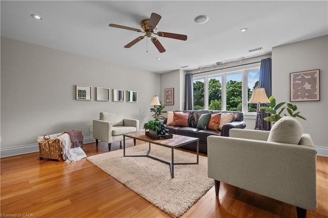 1532 Concession 6 W, Home with 4 bedrooms, 6 bathrooms and 26 parking in Branchton ON | Image 19