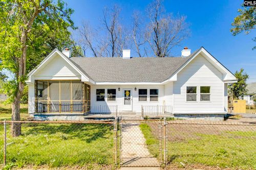 540 Oak St, Winnsboro, SC, 29180-1925 | Card Image