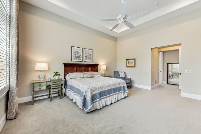2811 Parkside Cir, House other with 3 bedrooms, 3 bathrooms and 2 parking in Glenview IL | Image 17