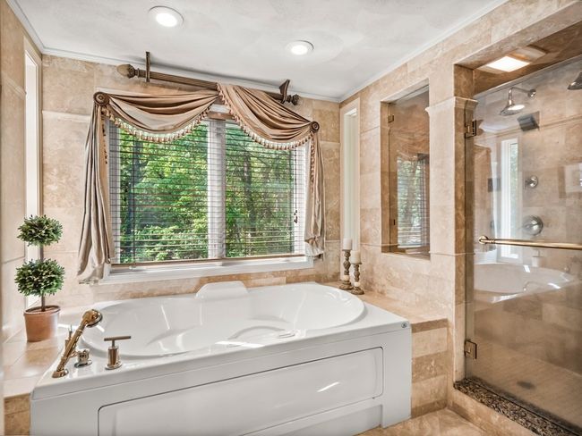 10 Bridle Path Way, House other with 3 bedrooms, 5 bathrooms and 6 parking in Tyngsboro MA | Image 18