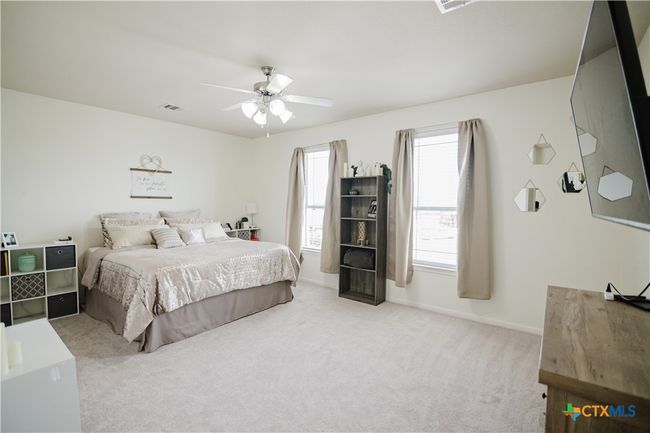 Primary Bedroom | Image 27