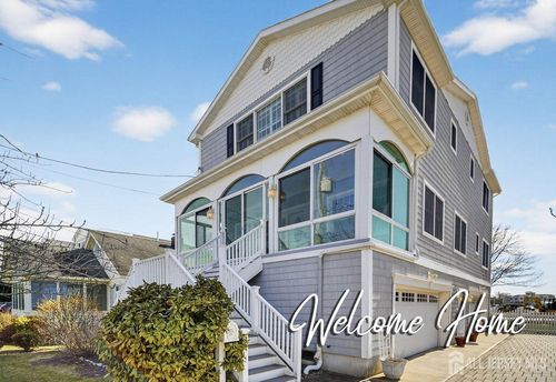 210 Carter Ave, Point Pleasant Beach, NJ, 08742-4117 | Card Image