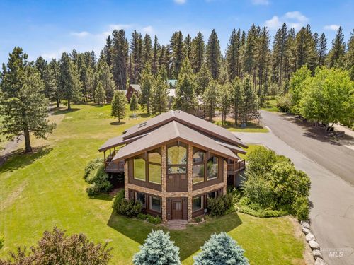 1999 Vardon Rd, New Meadows, ID, 83654-5233 | Card Image