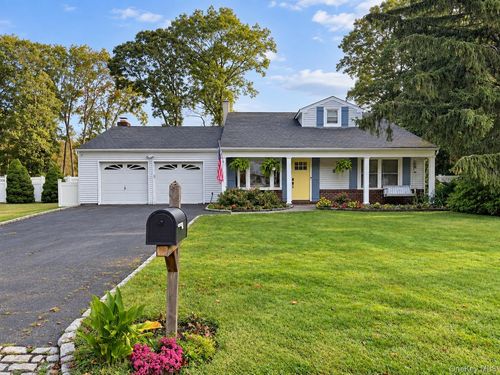 9 Sugarbush Ln, Coram, NY, 11727-2057 | Card Image