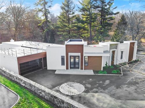 343 Purchase St, Rye, NY, 10580-1808 | Card Image