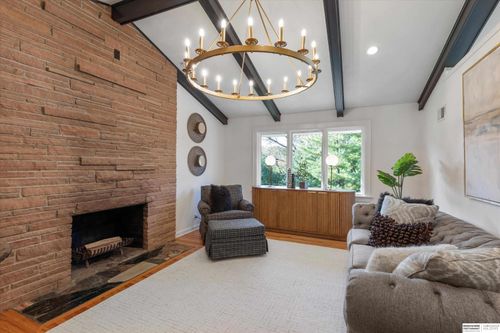 5961 Western Ave, Omaha, NE, 68132-2029 | Card Image