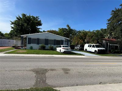 1619 Moffett St, House other with 3 bedrooms, 2 bathrooms and null parking in Hollywood FL | Image 1