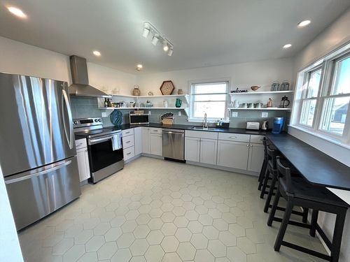 44 Indian Rd, Little Compton, RI, 02837-2111 | Card Image