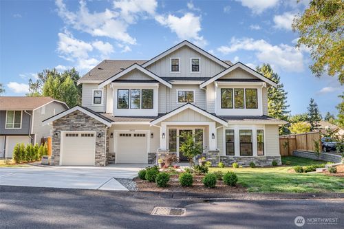 14820 Ne 70th Ct, Redmond, WA, 98052-4230 | Card Image