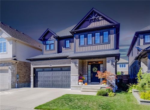 35 Greyhawk St, Kitchener, ON, N2K0C7 | Card Image