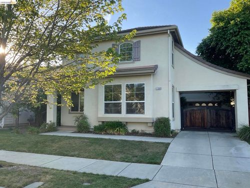 1360 Tiffany Dr, Brentwood, CA, 94513-5169 | Card Image