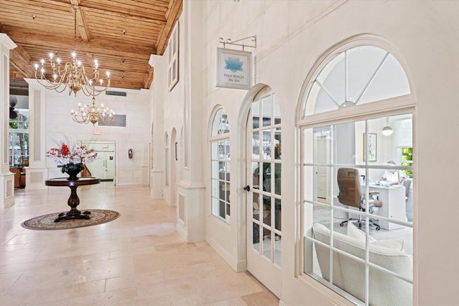 1050 - 235 Sunrise Ave, Condo with 1 bedrooms, 1 bathrooms and null parking in Palm Beach FL | Image 18