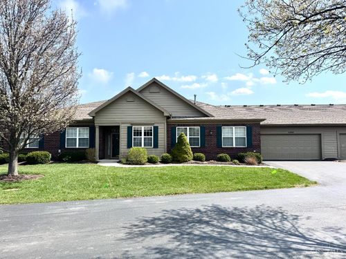 6889 Gentry Ln, Mason, OH, 45040-7571 | Card Image